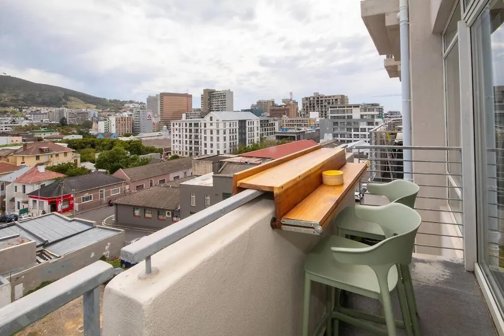 Stylish Flat In Flamboyant Area- No Loadshedding Canterbury Le Cap Appartement